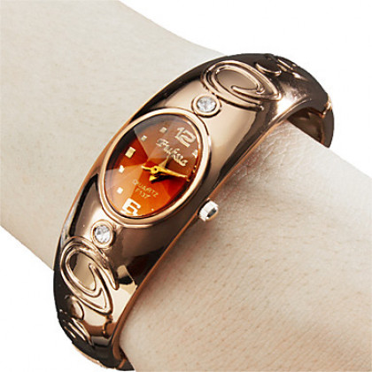 Аналоговые кварцевые женские часы металлический браслет (бронза)