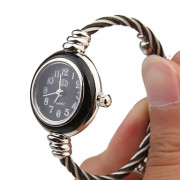 кварцевые часы с металлическим ремешком часов веревку - черное лицо