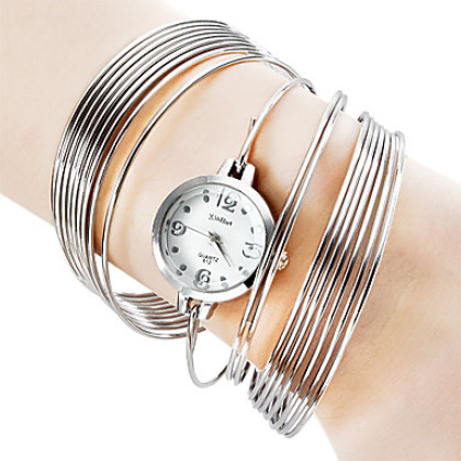 Модное Pattern Женские стали аналоговые кварцевые часы браслет (разных цветов)