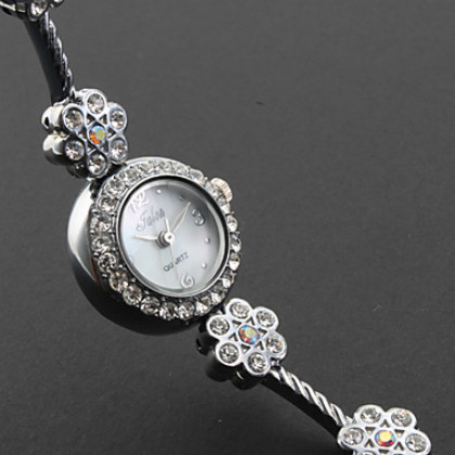 модной женской шт кварцевые часы браслет с группой сплава серебра