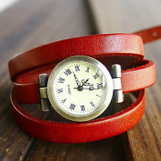Vintage Длинные женские стиль ремень Кожаный ремешок Кварцевые аналоговые часы браслет (разных цветов)