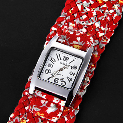 Женская площади набора Ткань Группа Кварцевые аналоговые наручные часы