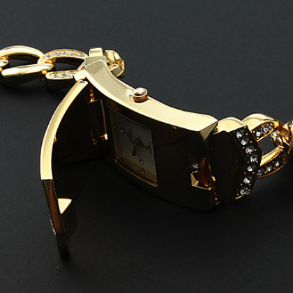 Женские кварцевые часы-браслет (золотистые)