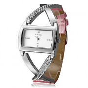 Женские кварцевые часы с розовым ремешком и кристаллами