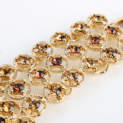 Женские кварцевые наручные часы-браслет на золотистом металлическом ремешке. Цвета в ассортименте.