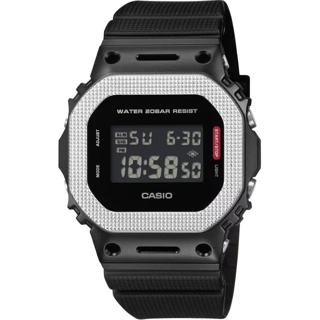Японские наручные мужские часы Casio GM-5600BM-1. Коллекция G-Shock